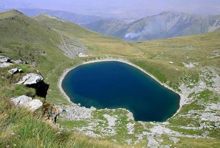 Pelister-National-Park-glacial-lake