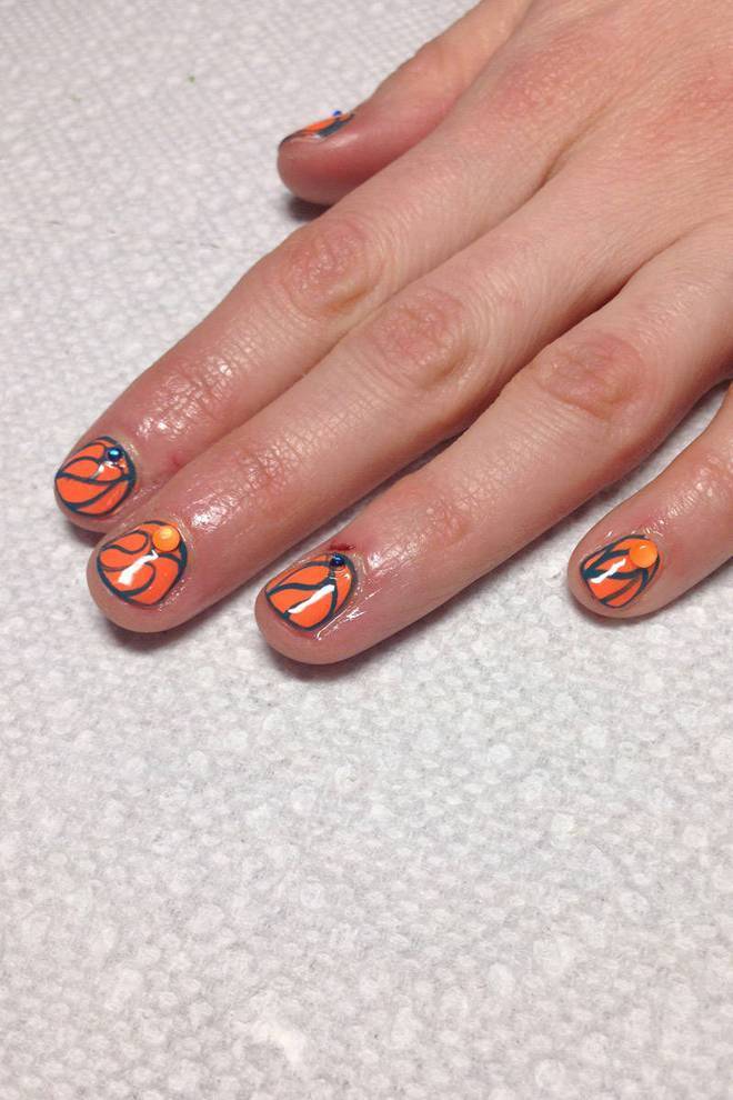 Superbowl Fanicure5